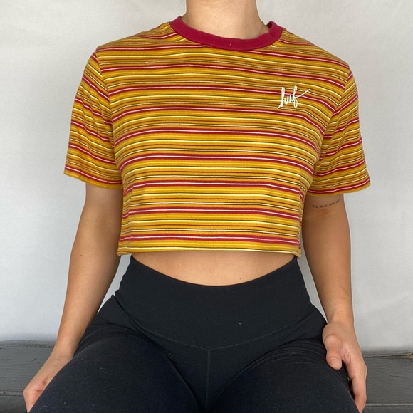 HUF Crop Top - Picture 2 of 3